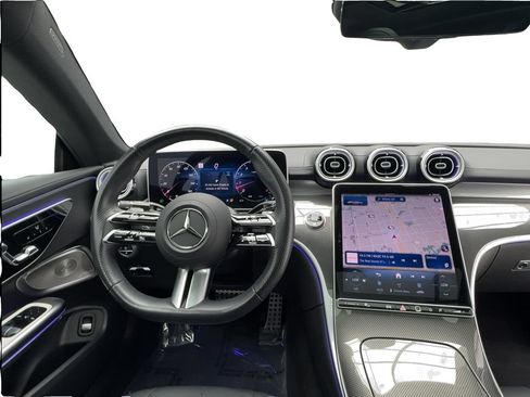 Used 2025 Mercedes-Benz CLE 300 4MATIC Coupe image 30