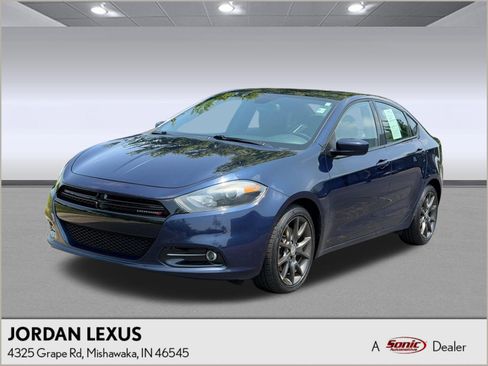 Used 2015 Dodge Dart SXT FWD image 1