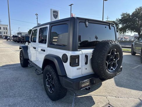 Used 2019 Jeep Wrangler Unlimited Sport AWD/4WD image 5