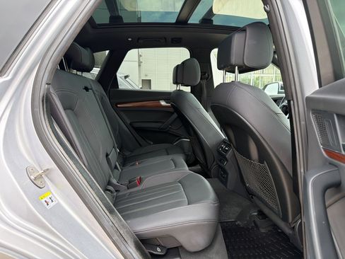 Used 2022 Audi Q5 2.0T Premium Plus AWD/4WD image 28