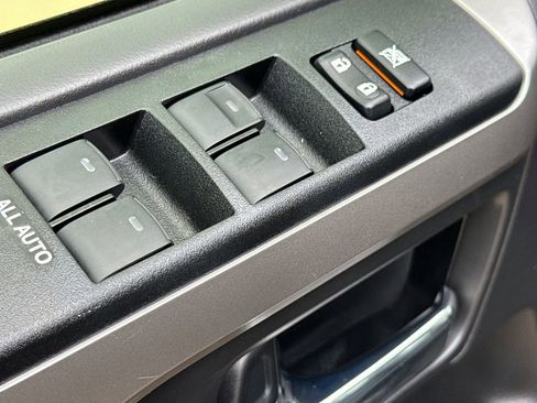 Used 2024 Toyota 4Runner SR5 Premium w/ Moonroof Package image 22