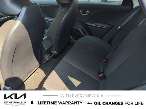 New 2026 Kia K4 FWD image 25