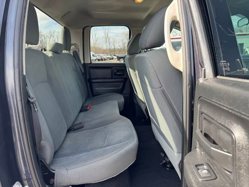 Used 2016 RAM 1500 ST w/ SXT Appearance Group image 17