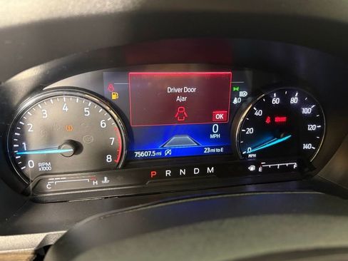 Used 2020 Ford Explorer Limited RWD image 21