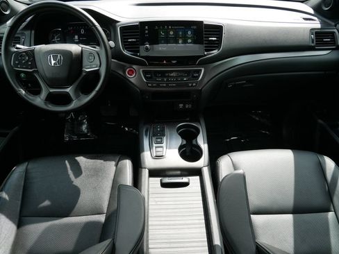 Used 2023 Honda Passport EX-L image 13