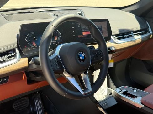New 2026 BMW X1 xDrive28i w/ Technology Package AWD/4WD image 10