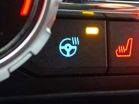 Certified 2023 Ford F150 Lariat w/ Equipment Group 502A High image 24