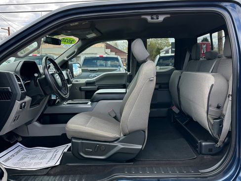 Used 2020 Ford F150 XLT w/ Equipment Group 302A Luxury AWD/4WD image 16