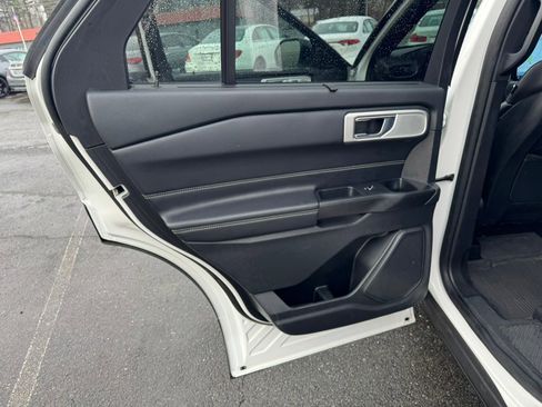 Used 2020 Ford Explorer ST w/ ST Street Pack image 17