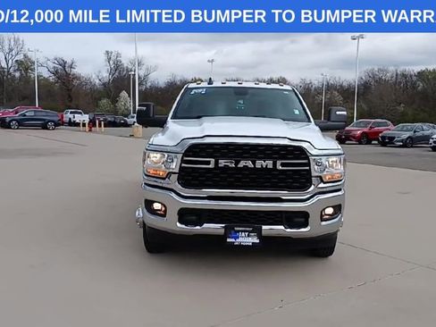 Used 2024 RAM 3500 Big Horn image 3