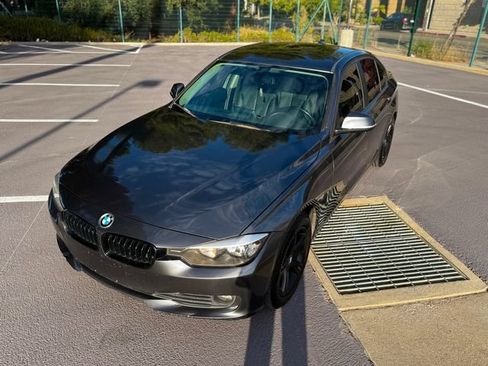 Used 2014 BMW 320i Sedan RWD image 34
