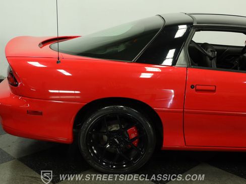 Used 2002 Chevrolet Camaro Z28 w/ SS Performance/Appearance Pkg RWD image 28