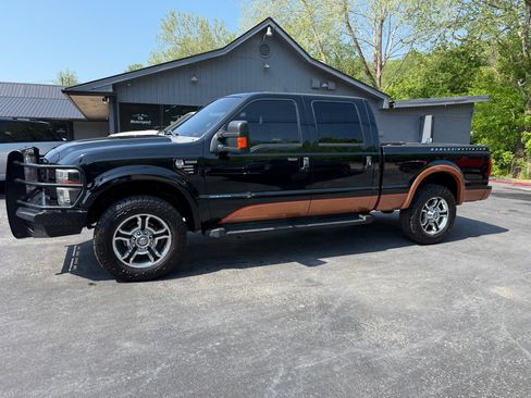 Used 2008 Ford F250 Harley-Davidson AWD/4WD image 15