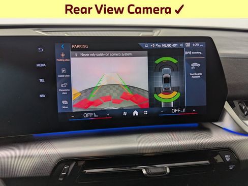 Used 2025 BMW X2 xDrive28i w/ M Sport Package image 13