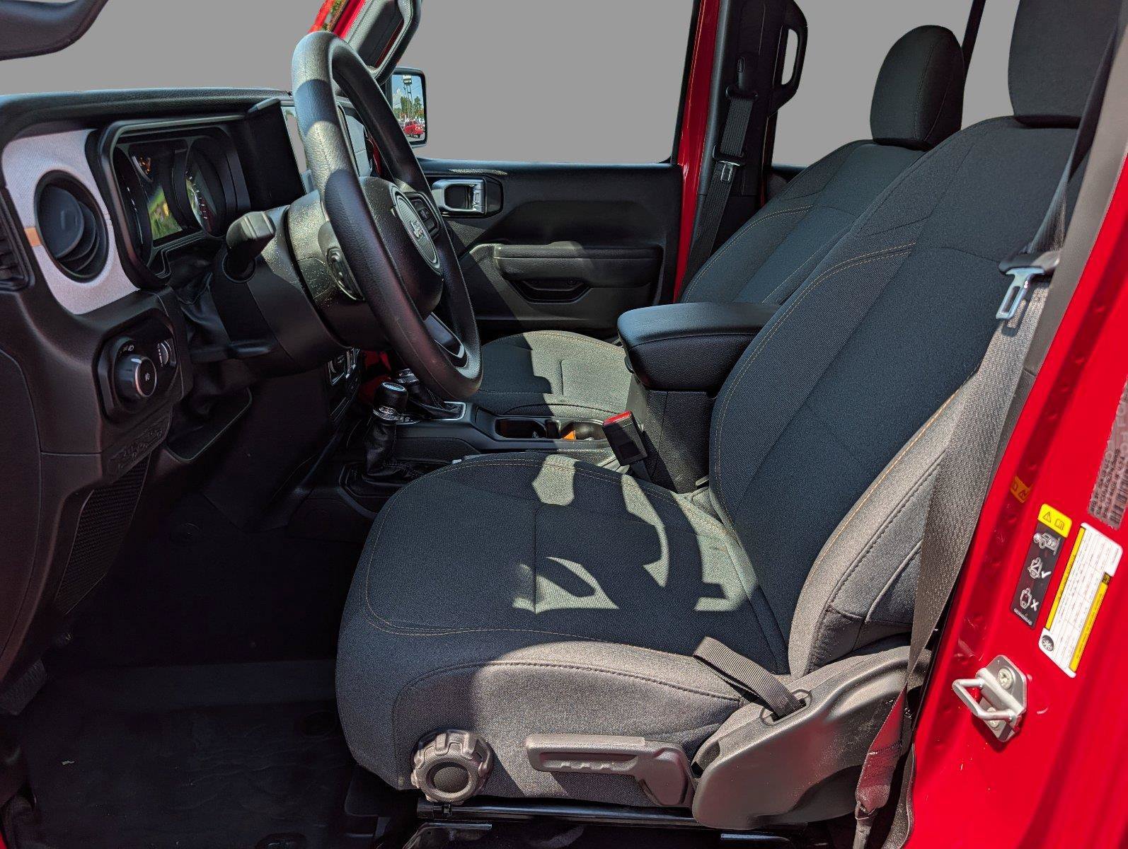 Used 2026 Jeep Wrangler Unlimited Sport AWD/4WD image 10