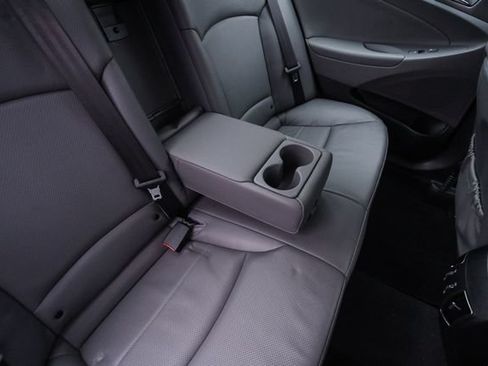 Used 2013 Hyundai Sonata Limited w/ Panoramic Sunroof Pkg FWD image 62