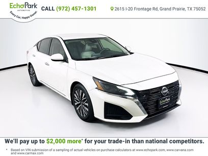 Used 2023 Nissan Altima 2.5 SV