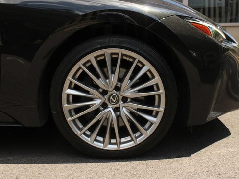 Used 2022 Lexus IS 300 AWD w/ Premium Package image 4