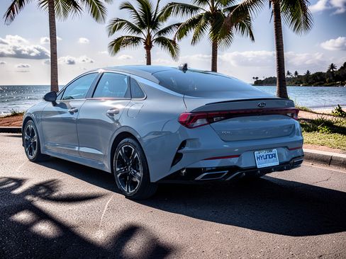Used 2021 Kia K5 GT-Line w/ GT-Line FWD Premium Package image 8