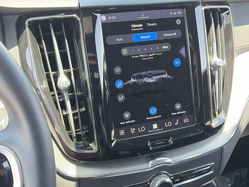 Certified 2022 Volvo XC60 T8 R-Design w/ Advanced Package AWD/4WD image 30
