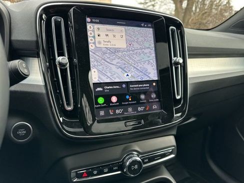 New 2026 Volvo XC40 B5 Ultra w/ Climate Package AWD/4WD image 15