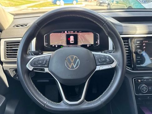 Used 2022 Volkswagen Atlas SEL AWD/4WD image 11