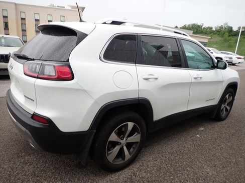 Used 2021 Jeep Cherokee Limited w/ Elite Package AWD/4WD image 4