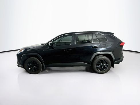 Used 2025 Toyota RAV4 LE FWD image 4