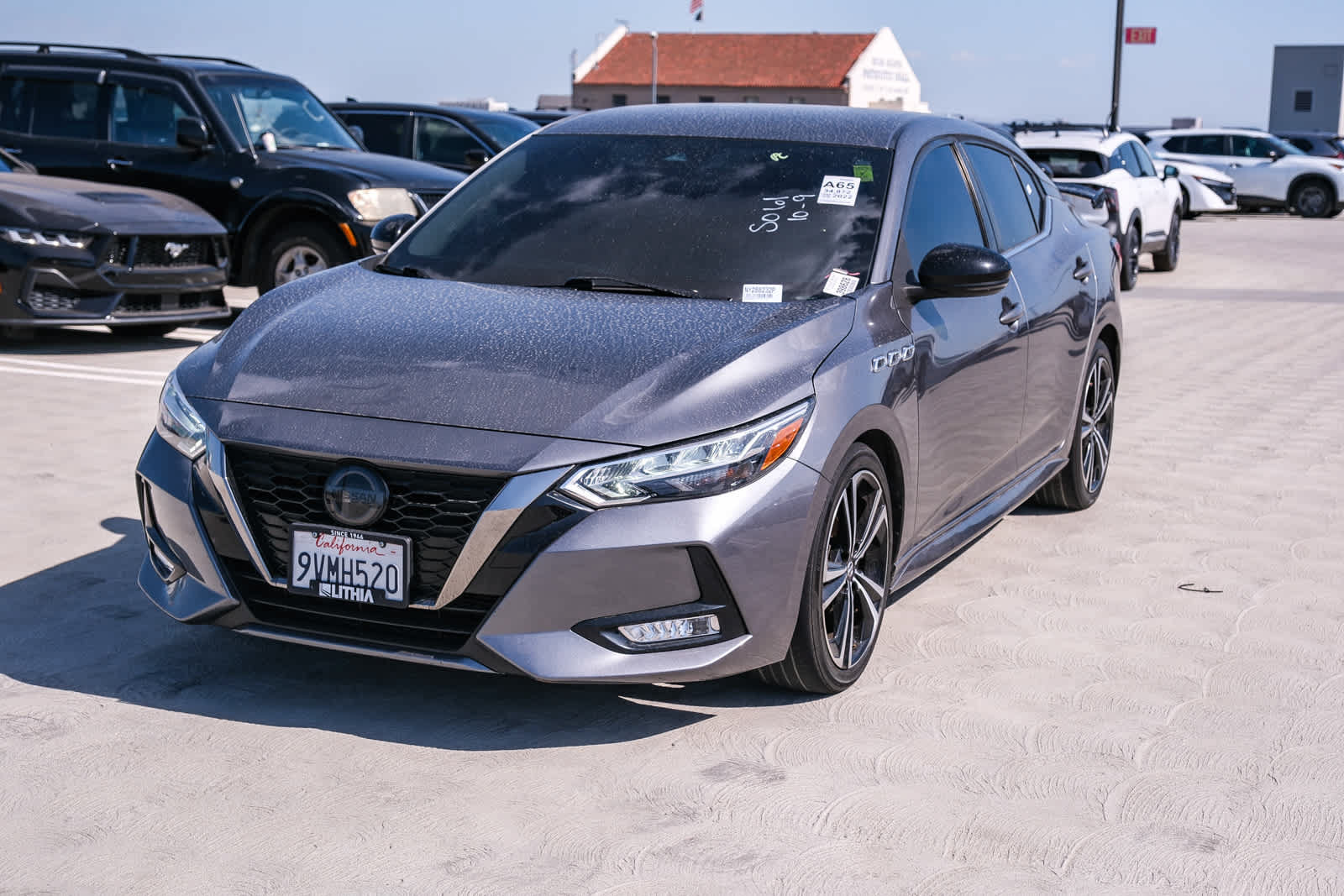 Used 2022 Nissan Sentra SR FWD image 1