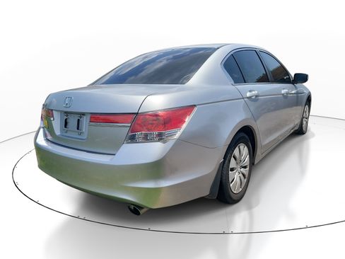 Used 2012 Honda Accord LX image 4