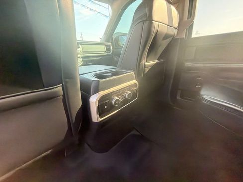 Used 2022 Ford Expedition XLT RWD image 22