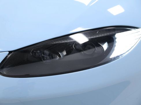 Used 2020 Aston Martin V8 Vantage Coupe RWD image 92