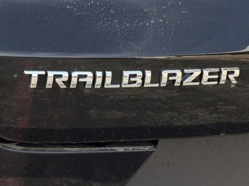 New 2026 Chevrolet TrailBlazer LS w/ LS Convenience Package FWD image 9