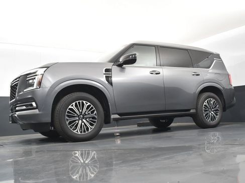New 2025 Nissan Armada SL w/ Convenience Package image 41