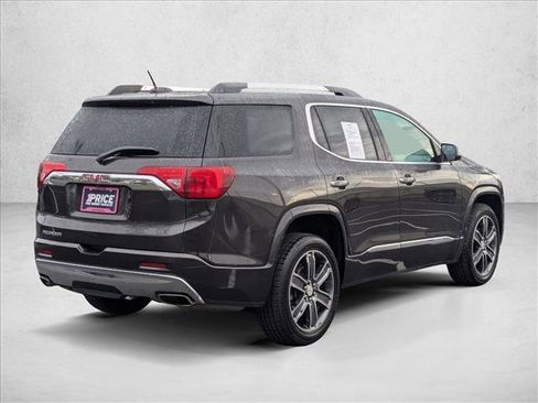 Used 2017 GMC Acadia Denali image 5