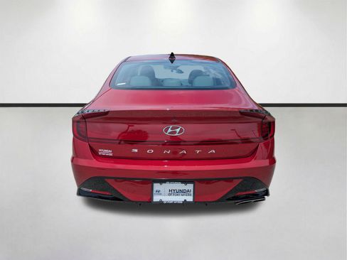 Used 2023 Hyundai Sonata SEL w/ Preferred Accessory Package FWD image 5