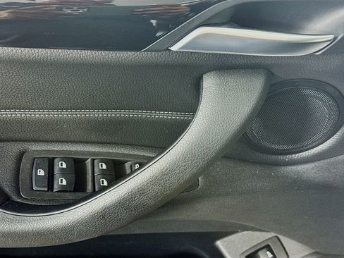 Used 2018 BMW X1 xDrive28i image 21