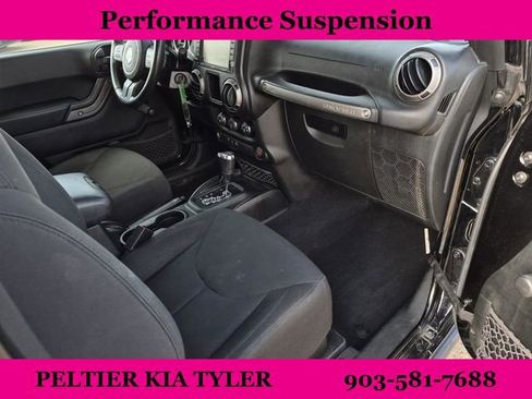 Used 2018 Jeep Wrangler Sport image 12