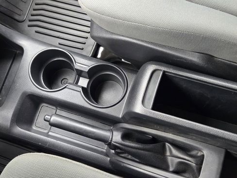 Used 2016 Nissan NV200 S image 19