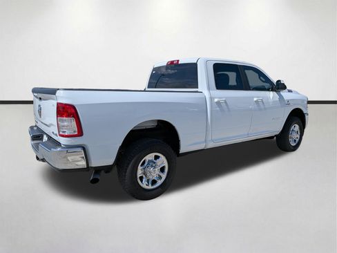 Used 2022 RAM 2500 Big Horn w/ Cold Weather Group AWD/4WD image 4