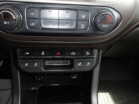 Used 2020 GMC Canyon All Terrain w/ Trailering Package image 20