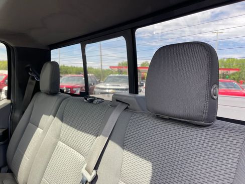 Used 2016 Ford F150 XLT w/ Equipment Group 302A Luxury AWD/4WD image 9