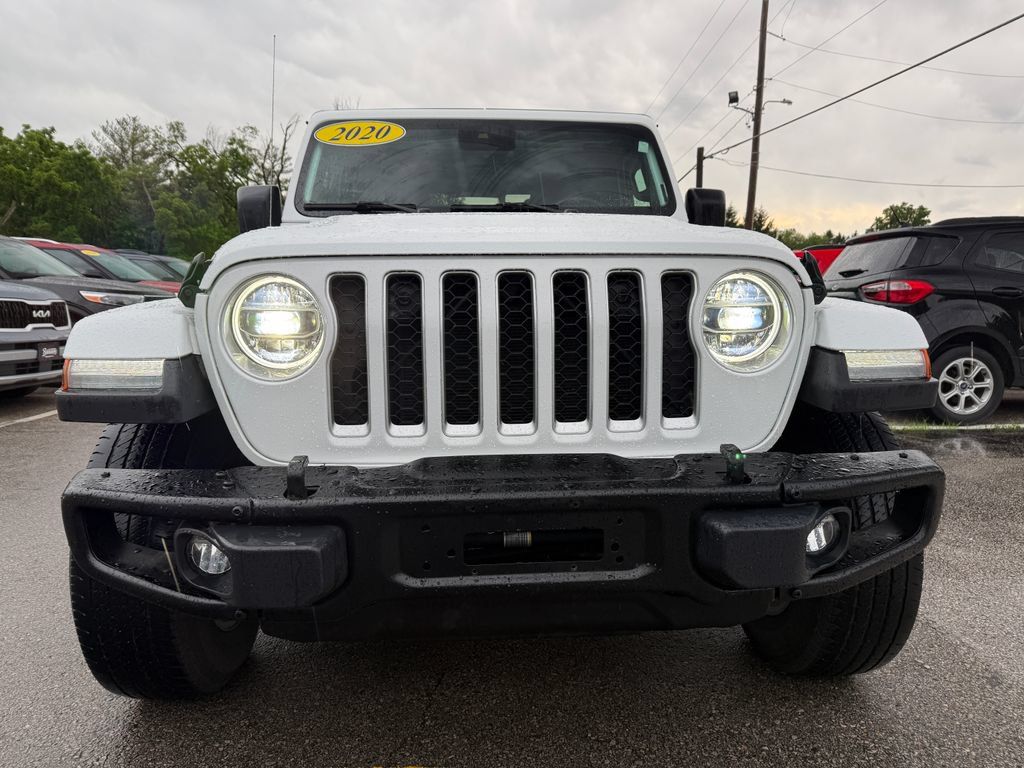 Used 2020 Jeep Gladiator Overland AWD/4WD image 2