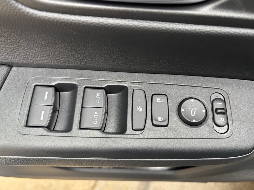 Used 2026 Honda CR-V TrailSport image 26