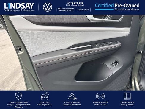 Used 2025 Volkswagen Atlas Peak Edition SE image 9