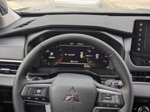 New 2026 Mitsubishi Outlander SE FWD image 21