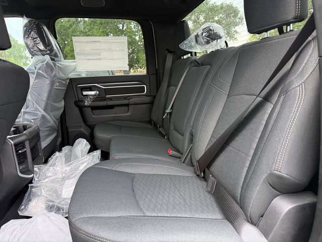 New 2026 RAM 3500 Big Horn AWD/4WD image 27