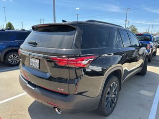 Used 2023 Chevrolet Traverse RS w/ LPO, Floor Liner Package video 2