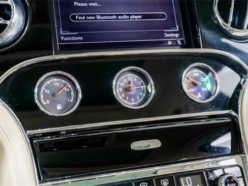 Used 2016 Bentley Mulsanne Speed image 53