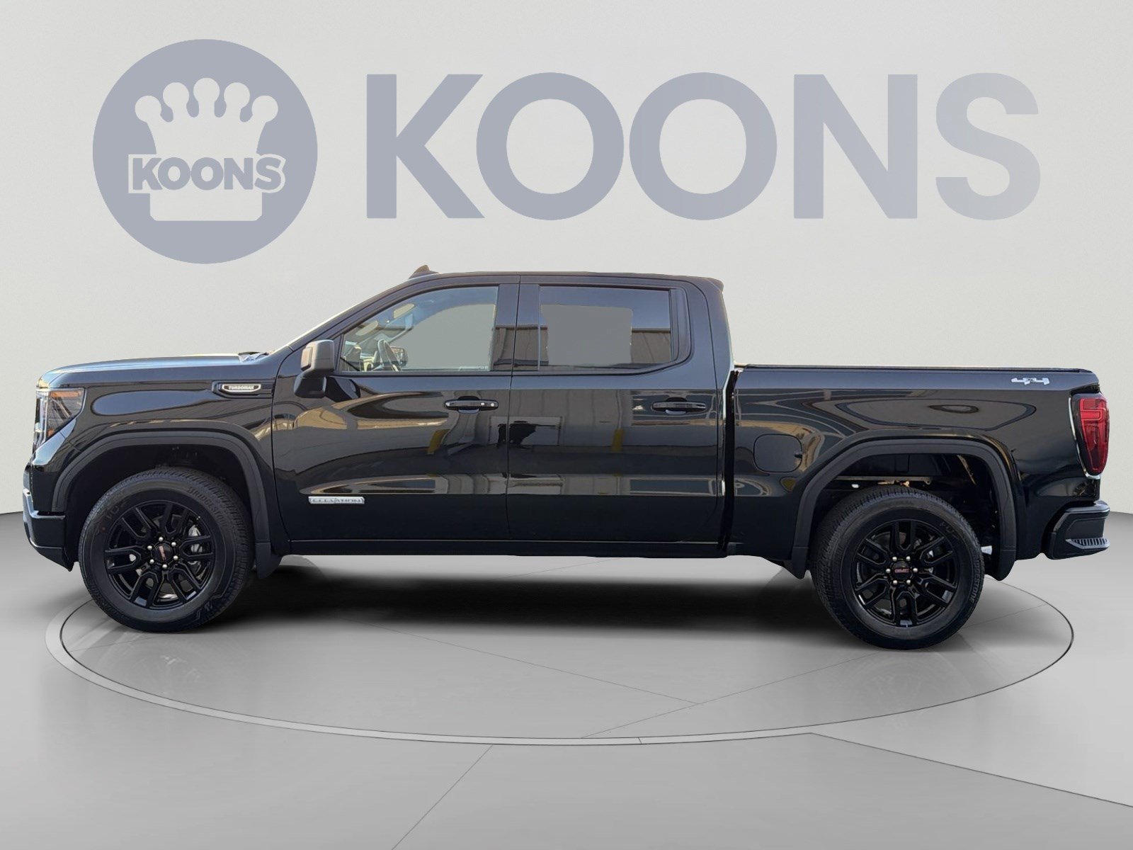 Used 2026 GMC Sierra 1500 Elevation AWD/4WD image 2